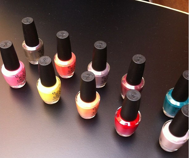 Teve a coleção Brazil, de OPI, que chega em janeiro e tem tons incríveis, além de 4 extras com acabamento Liquid Sand...