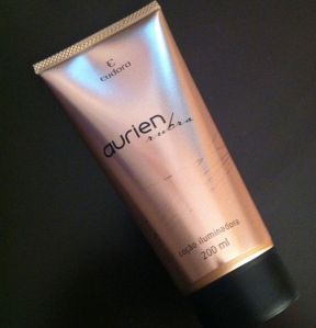 Iluminar hoje é o segredo para turbinar o bronze de hoje!