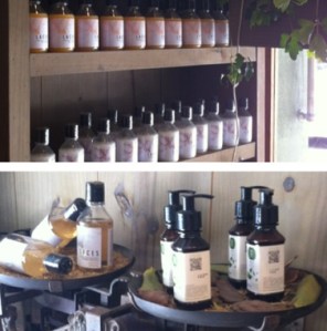 As linhas de produtos Cris Dios: ingredientes naturais que devolvem vitaminas e minerais para os fios. 